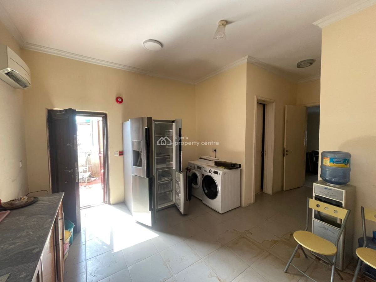 Spacious, Well-maintained 3-bedroom Penthouse with a 1-room Bq,, Off T.f. Kuboye Street, Lekki Right, Lagos, Lekki, Lagos, Terraced Duplex for Sale