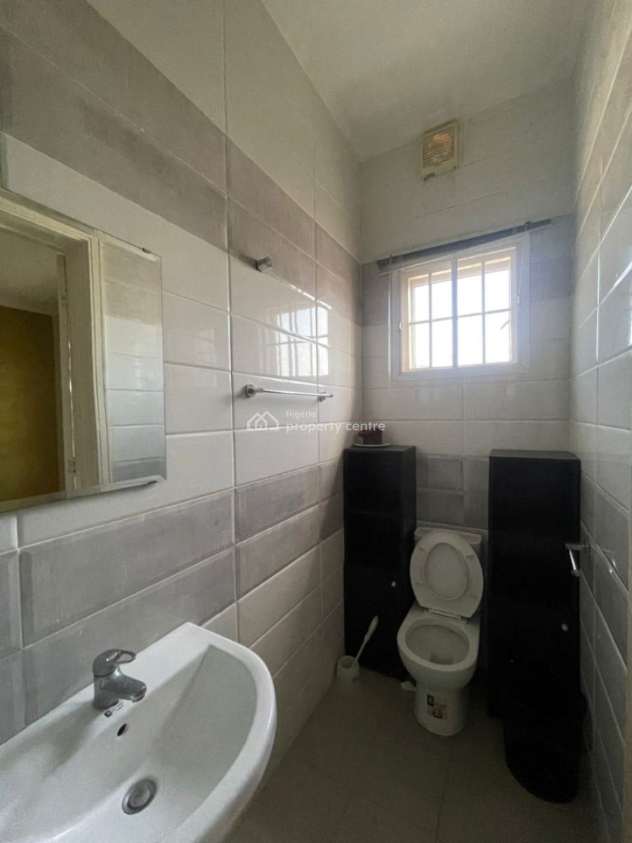 Spacious, Well-maintained 3-bedroom Penthouse with a 1-room Bq,, Off T.f. Kuboye Street, Lekki Right, Lagos, Lekki, Lagos, Terraced Duplex for Sale