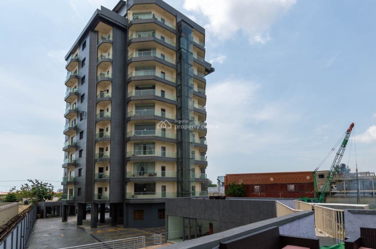 Sleek 3-bedroom Water Apartment with Snooker, Jetty, Gym & Ps5, Admiralty Way, Lekki Phase 1, Lekki, Lagos, Flat / Apartment Short Let