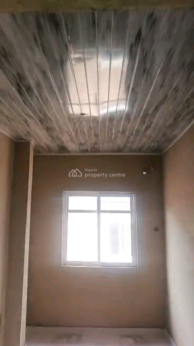 Standard and Spacious 2 Bedroom Flat, Adekunle, Yaba, Lagos, Flat / Apartment for Rent
