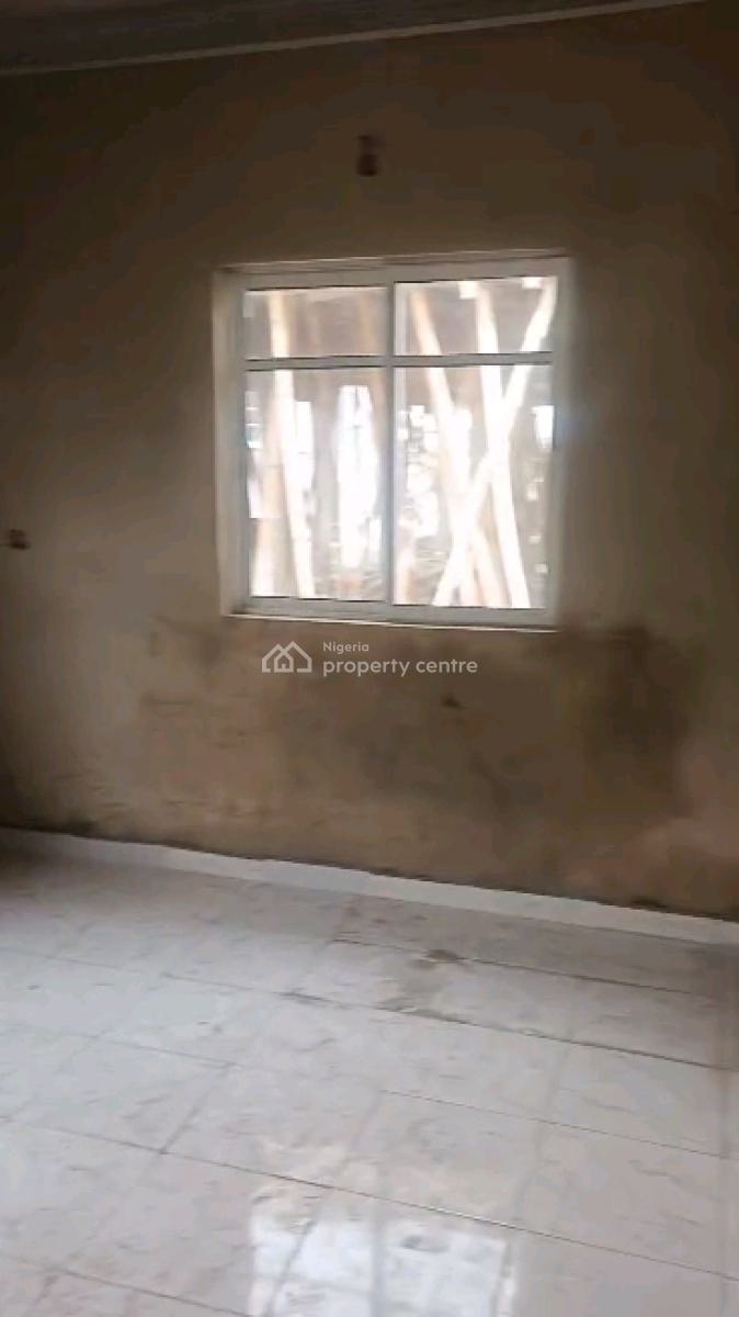 Standard and Spacious 2 Bedroom Flat, Adekunle, Yaba, Lagos, Flat / Apartment for Rent