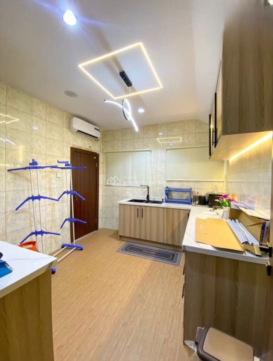Tastefully Furnished Studio Apartment with Inverter, Lekki Phase 1, Lekki, Lagos, Self Contain (single Rooms) for Rent