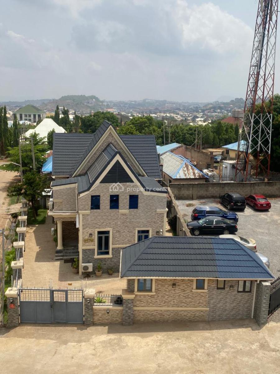 Luxury 7 Room Office Building, App Resettlement, Apo, Abuja, Office Space for Sale
