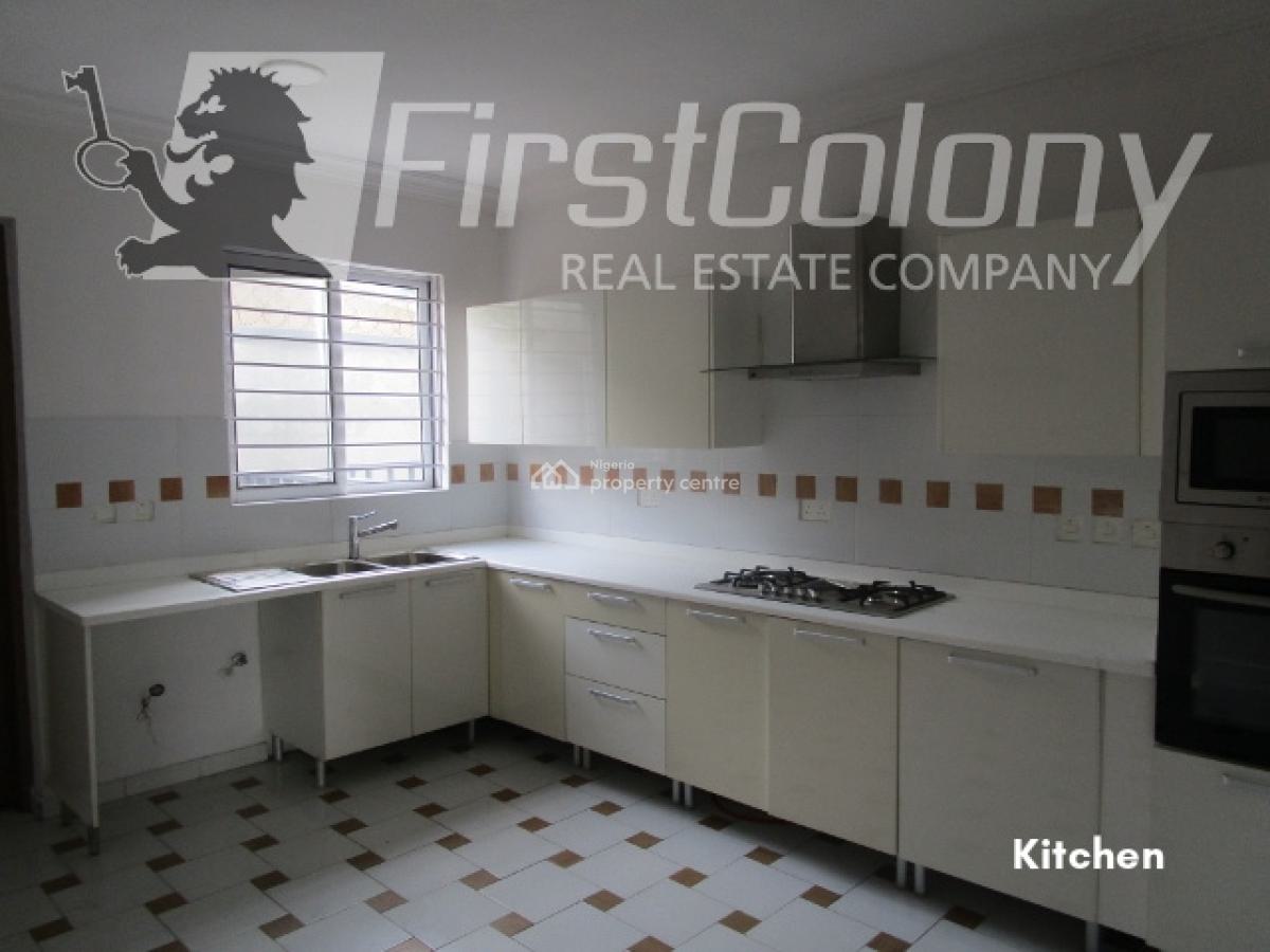 Massive 4 Bedroom Terrace Triplex Within a New Residential Court, Lekki Phase 1, Lekki, Lagos, Terraced Duplex for Sale