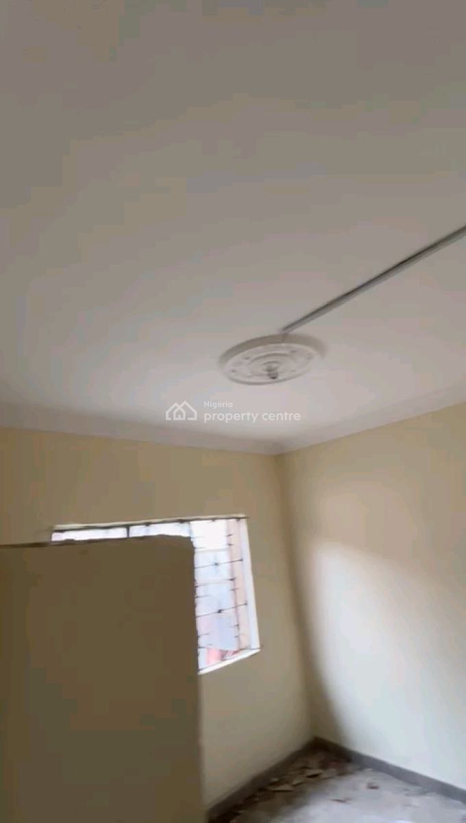 Standard and Spacious 3 Bedroom Flat, Pedro, Gbagada, Lagos, Flat / Apartment for Rent