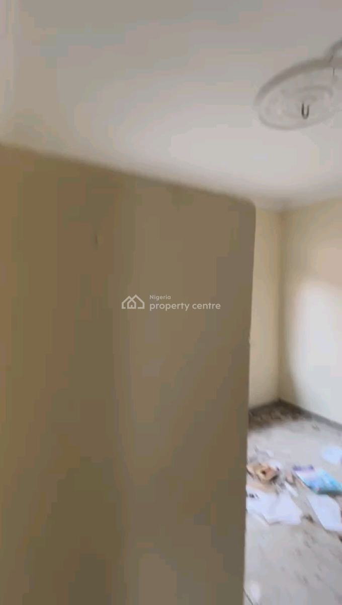 Standard and Spacious 3 Bedroom Flat, Pedro, Gbagada, Lagos, Flat / Apartment for Rent