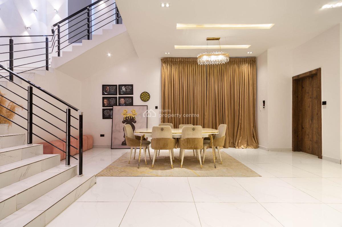 5 Bedroom Self Compound, Ologolo, Lekki, Lagos, Flat / Apartment Short Let