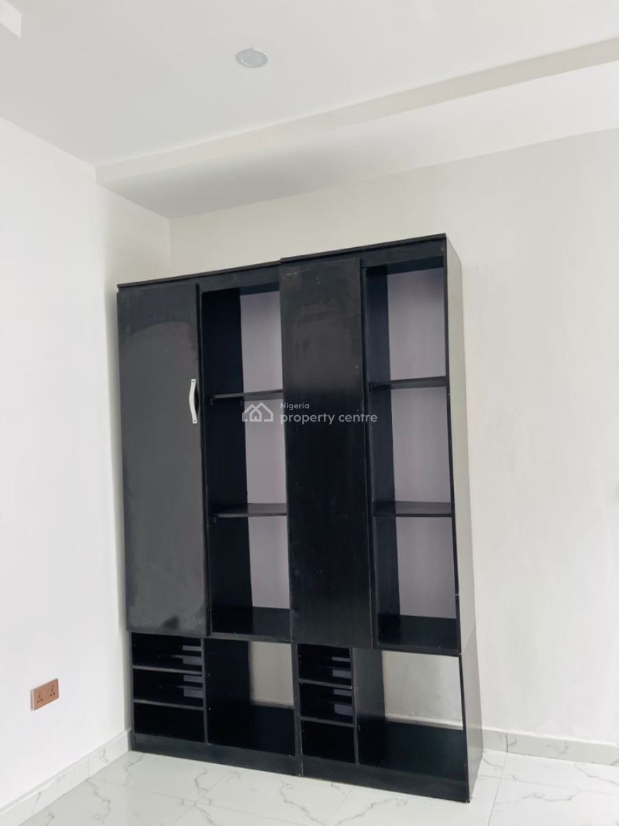 Beautiful 4 Bedroom with a Bq, Thomas Estate, Ajah, Lagos, House for Rent