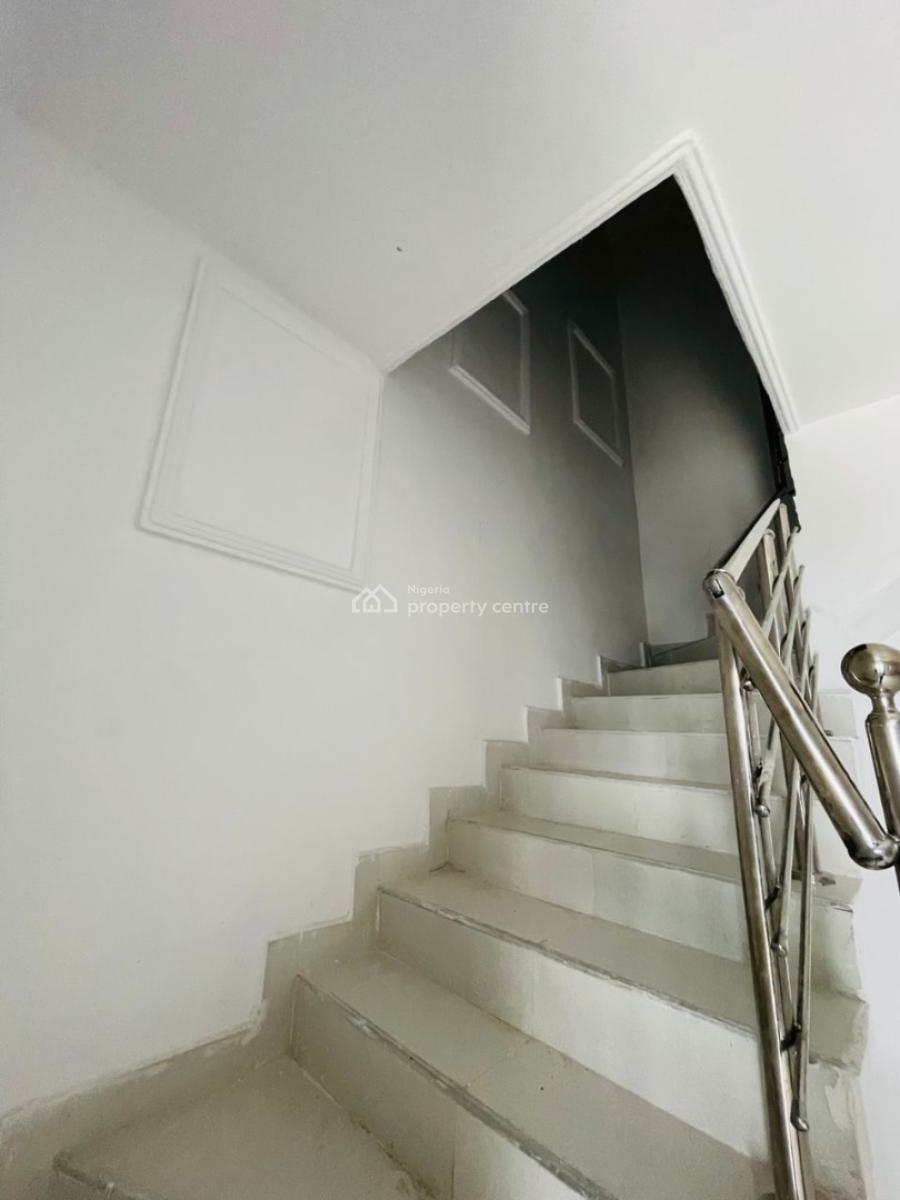 Beautiful 4 Bedroom with a Bq, Thomas Estate, Ajah, Lagos, House for Rent