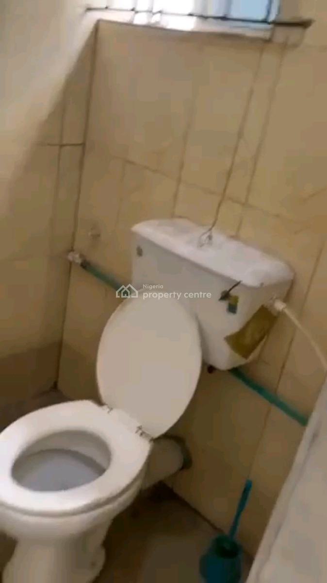 Standard and Spacious Room Self Contained, Akoka, Yaba, Lagos, Self Contain (single Rooms) for Rent