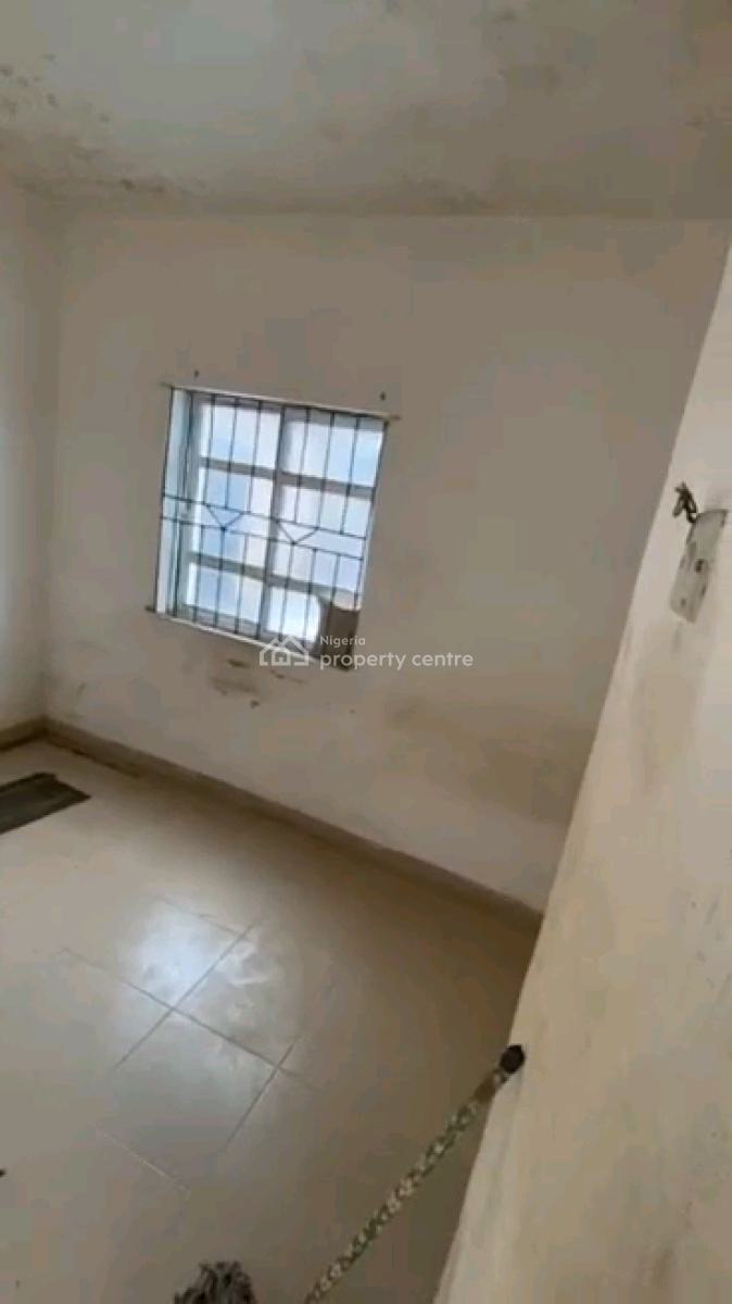 Standard and Spacious Room Self Contained, Akoka, Yaba, Lagos, Self Contain (single Rooms) for Rent