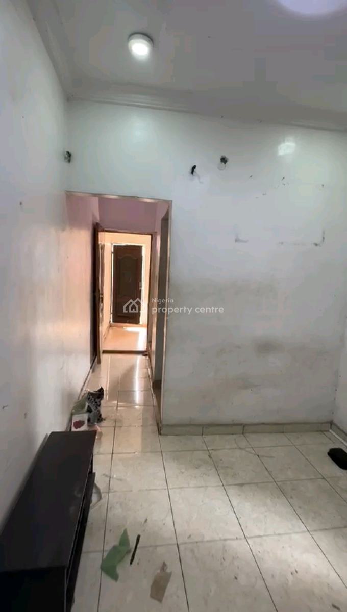 Standard and Spacious Mini Flat, Off Pedro, Shomolu, Lagos, Mini Flat (room and Parlour) for Rent