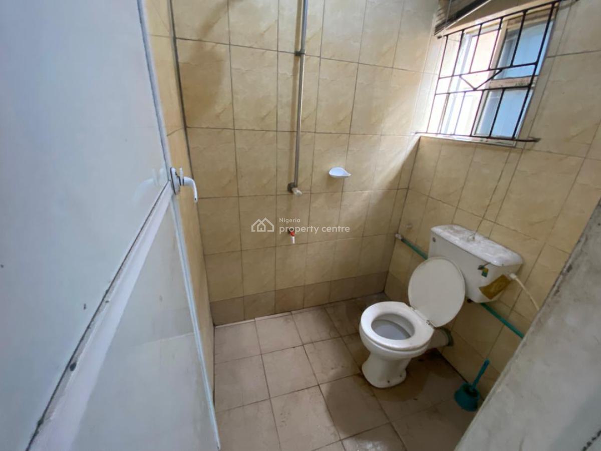 Lovely Self Contain, Akoka, Yaba, Lagos, Self Contain (single Rooms) for Rent