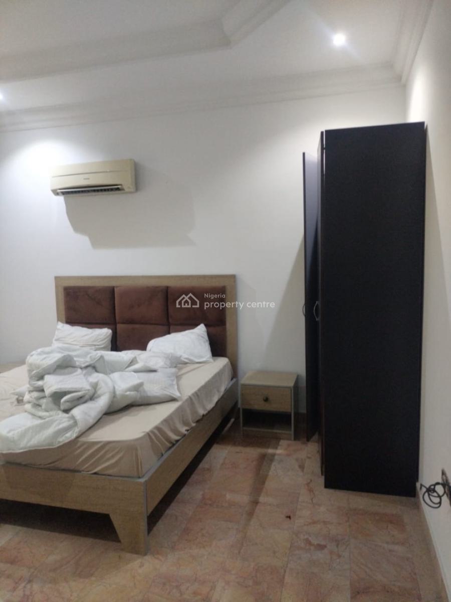 Unfurnished  Lovely 3-bedroom with a Bq, Mojisola Onikoyi Off Banana Island Road, Ikoyi, Lagos, Flat / Apartment for Rent