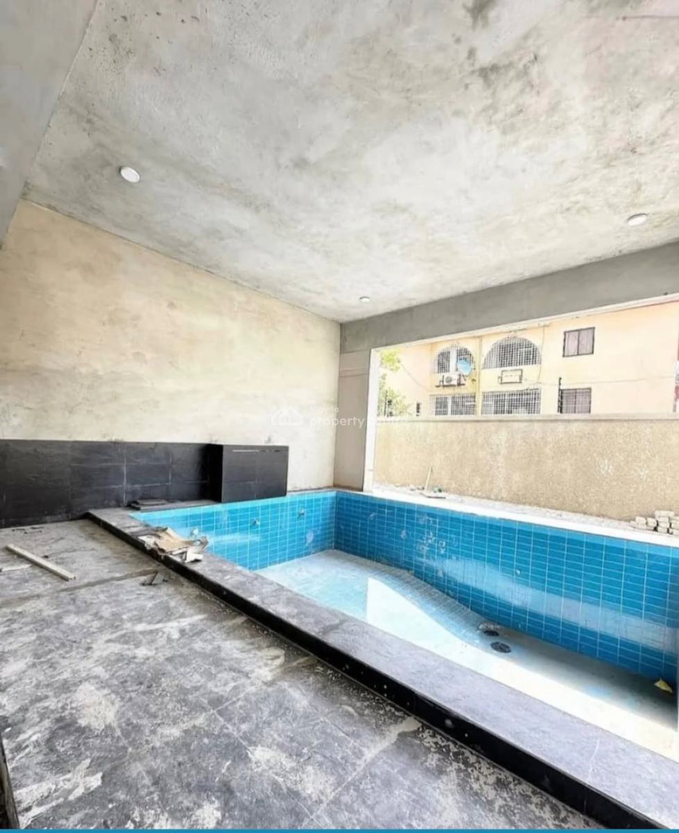 2 Bedroom Spacious Apartment with a Swimming Pool, Ologolo, Lekki, Lagos, Flat / Apartment for Sale