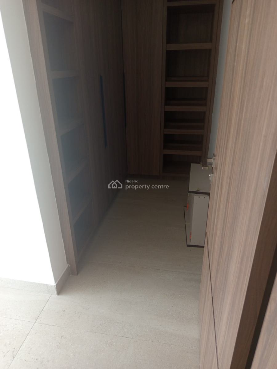 4 Bedroom Semi Detached Duplex with Penthouse and Swimming Pool, Off Gerrald, Old Ikoyi, Ikoyi, Lagos, Semi-detached Duplex for Rent