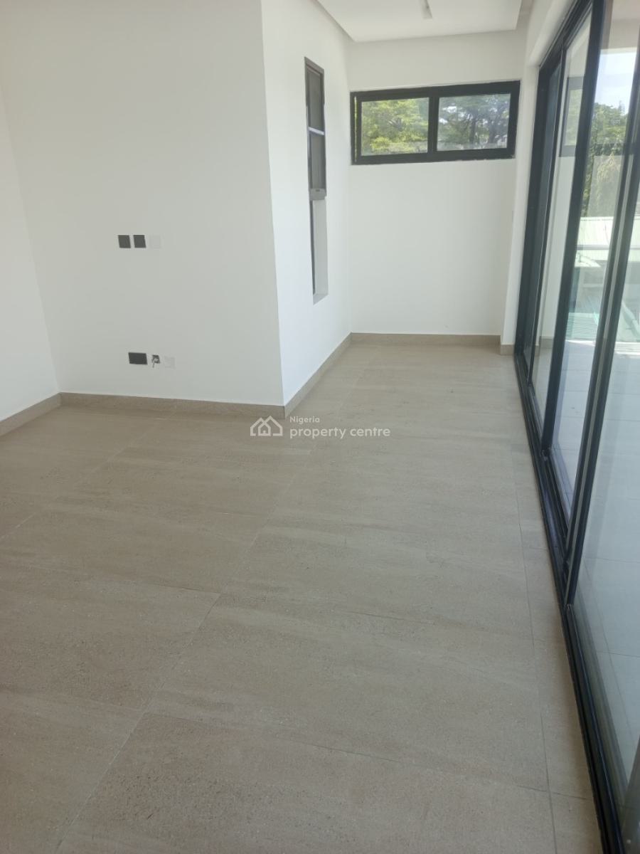4 Bedroom Semi Detached Duplex with Penthouse and Swimming Pool, Off Gerrald, Old Ikoyi, Ikoyi, Lagos, Semi-detached Duplex for Rent