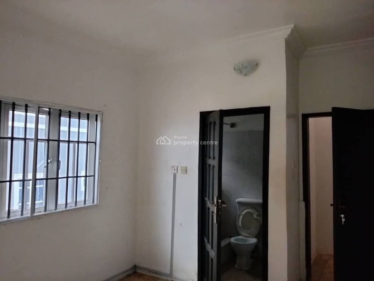 Luxury 2 Bedroom Flat, Gra Phase 1, Magodo, Lagos, Flat / Apartment for Rent