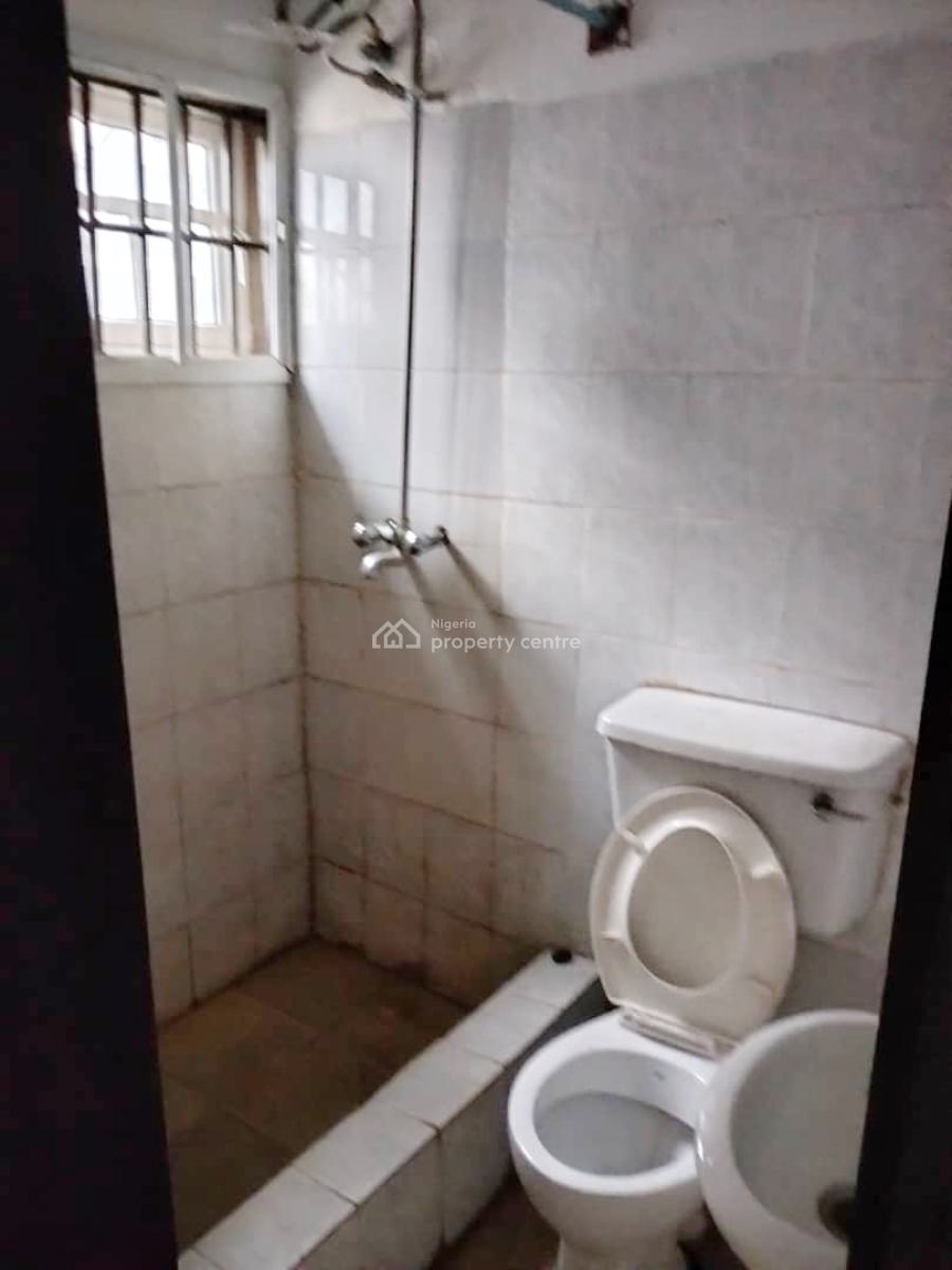Luxury & Newly Renovated Spacious 2 Bedrooms Apartment, Gra Phase 1, Magodo, Lagos, Flat / Apartment for Rent