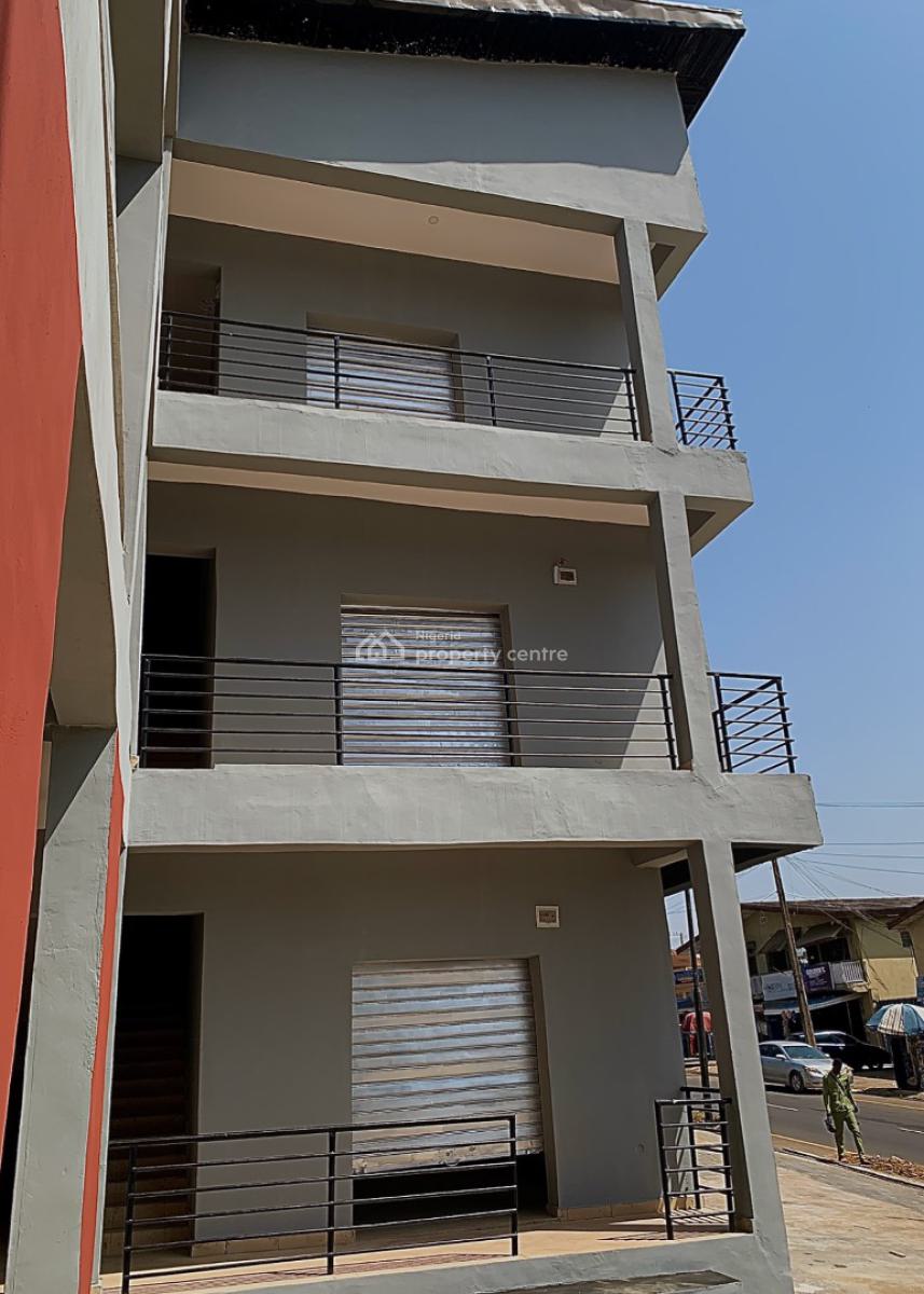 Modern Shops, Deeper Life Junction, Ashi - Bodija Road., New Bodija, Ibadan, Oyo, Shop for Sale