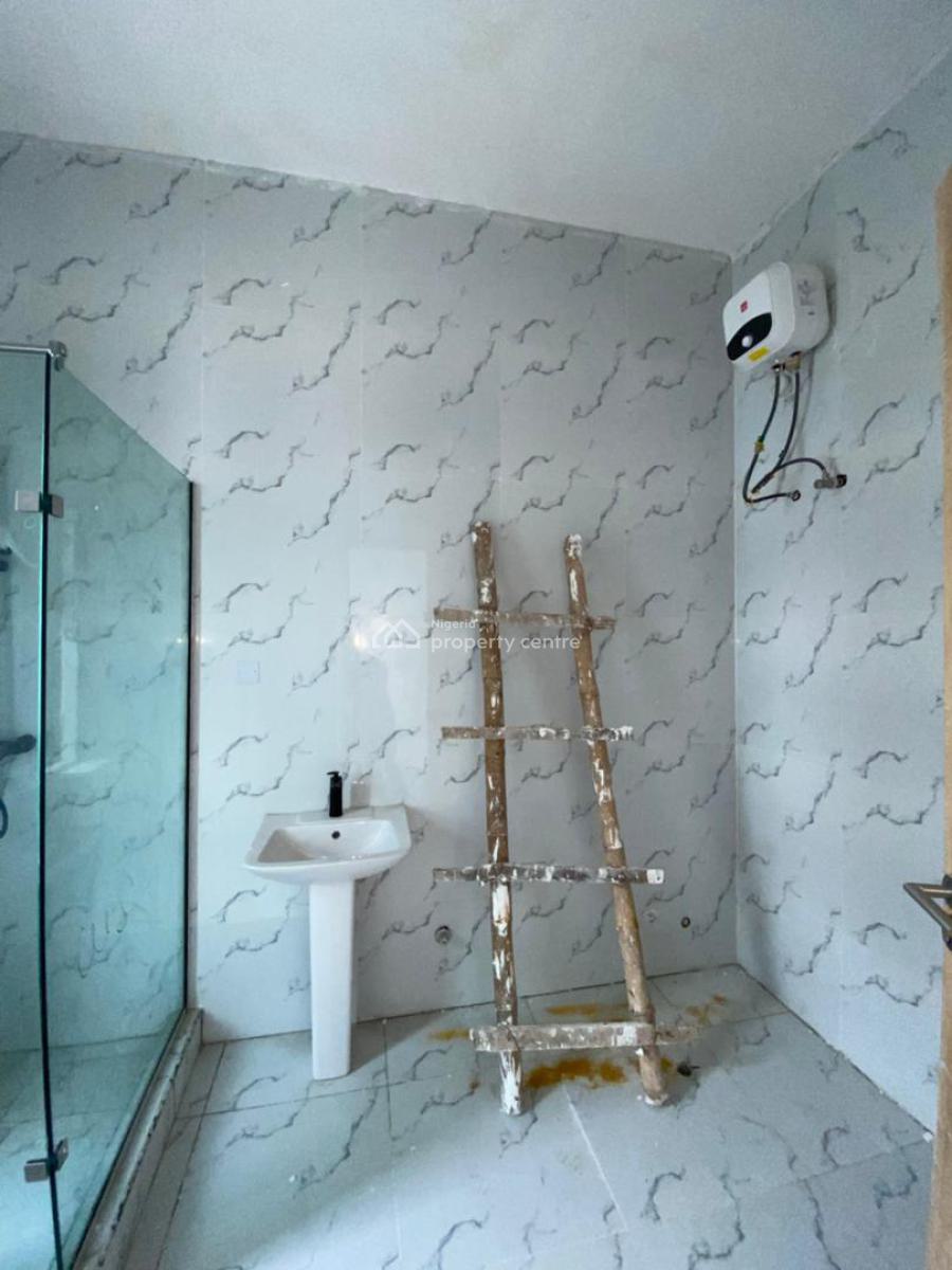 Neatly Built 4 Bedroom Terrace Duplex, Lekki, Lagos, Terraced Duplex for Rent