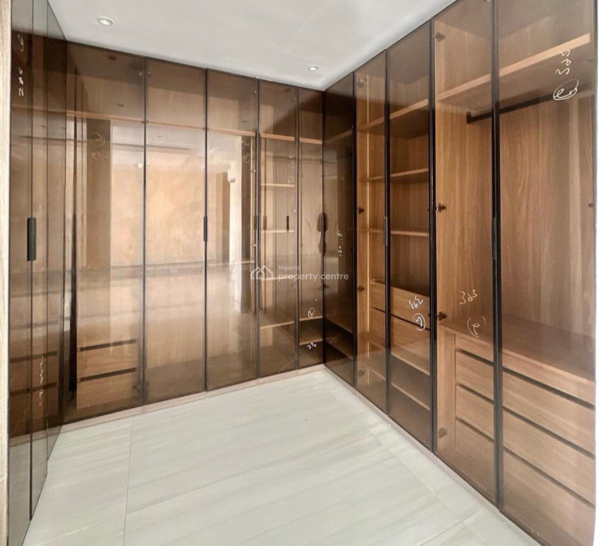 4 Bedroom Maisonette  (2nd Floor), Ikoyi, Lagos, Flat / Apartment for Rent