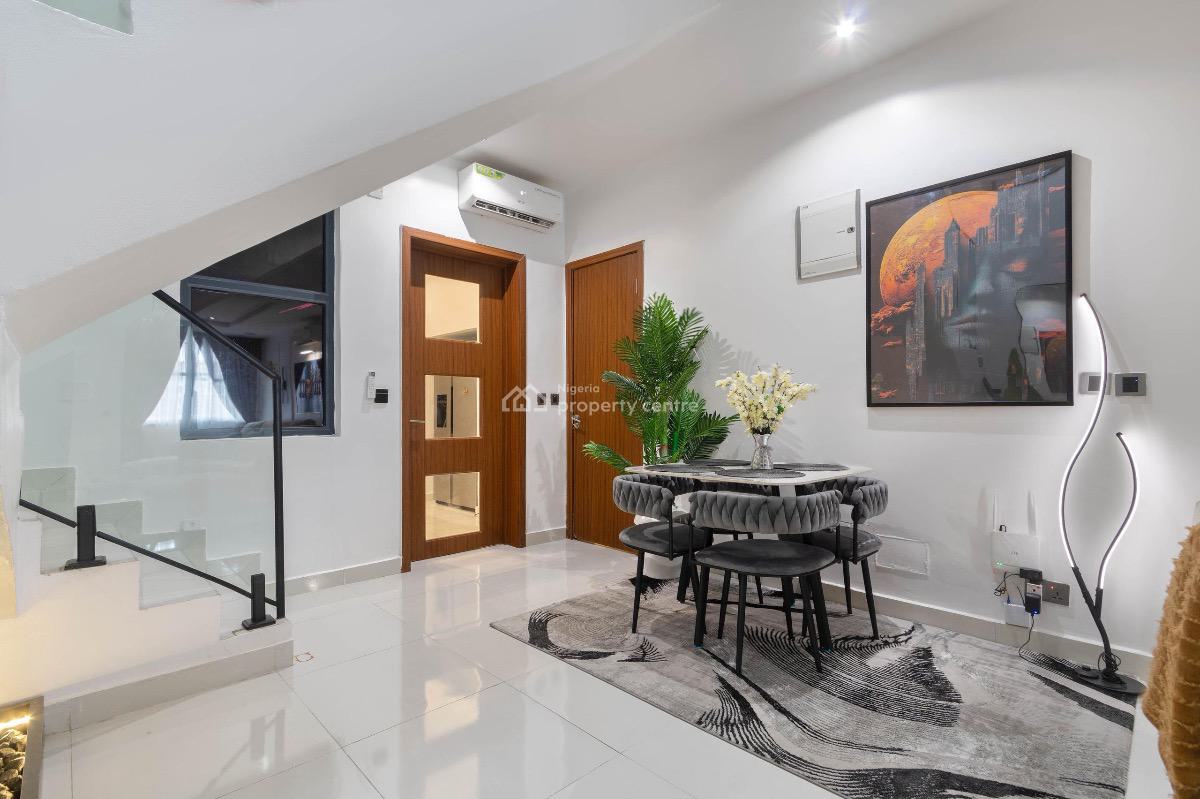 Brand New Luxury 2 Bedroom Maisonette!, Lekki Phase 1, Lekki, Lagos, Flat / Apartment Short Let