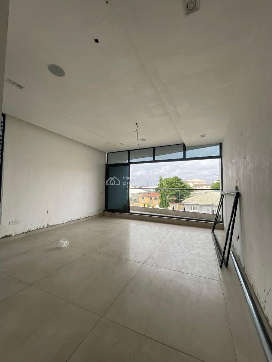 Luxurious 5 Bedroom with Pool, Cinema,office, Gym& Rooftop Terrace, Lekki Phase 1, Lekki, Lagos, Detached Duplex for Sale