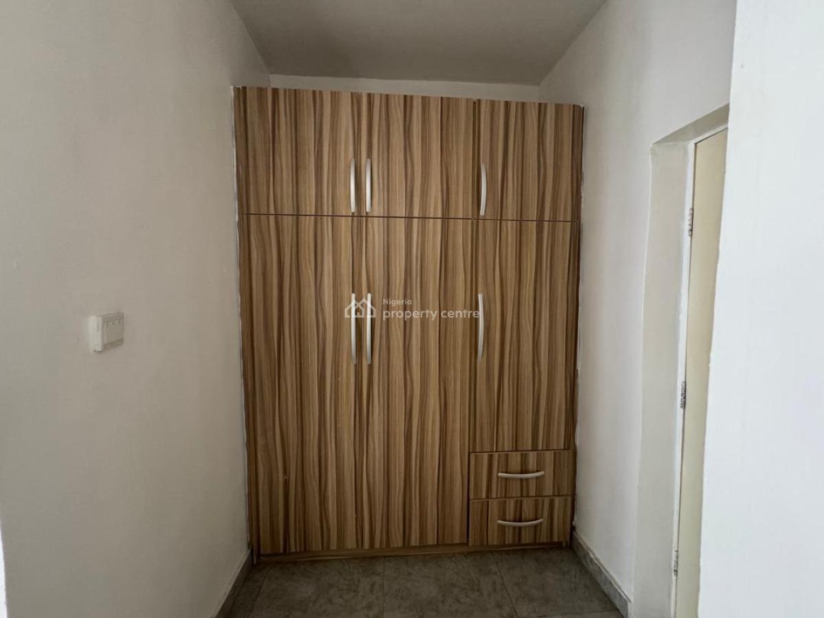 Privately Gated 4-bedroom Semi-detached Duplex in a Secure Estate., Ikota Gra, Ikota, Lekki, Lagos, Semi-detached Duplex for Rent