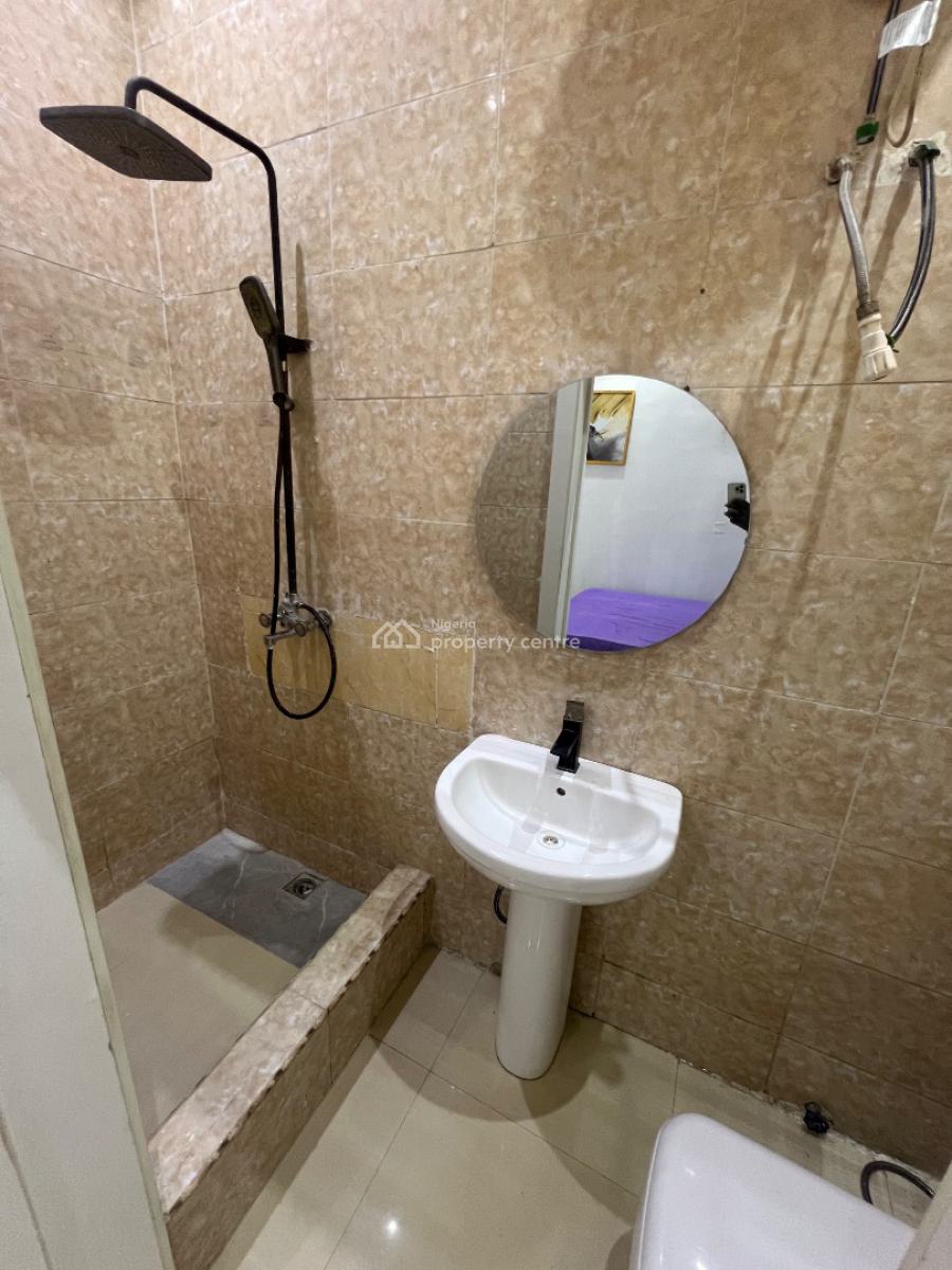 Standard and Spacious Miniflat with Balcony and Big Standard Kitchen, Osapa, Lekki, Lagos, Mini Flat (room and Parlour) for Rent