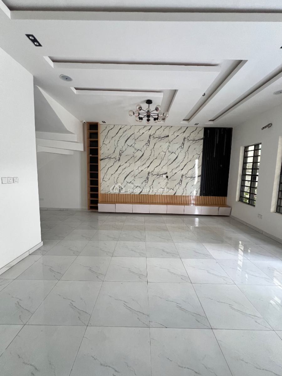 Five Bedrooms Semi Detached House with Bq, Ikate, Lekki, Lagos, Semi-detached Duplex for Sale