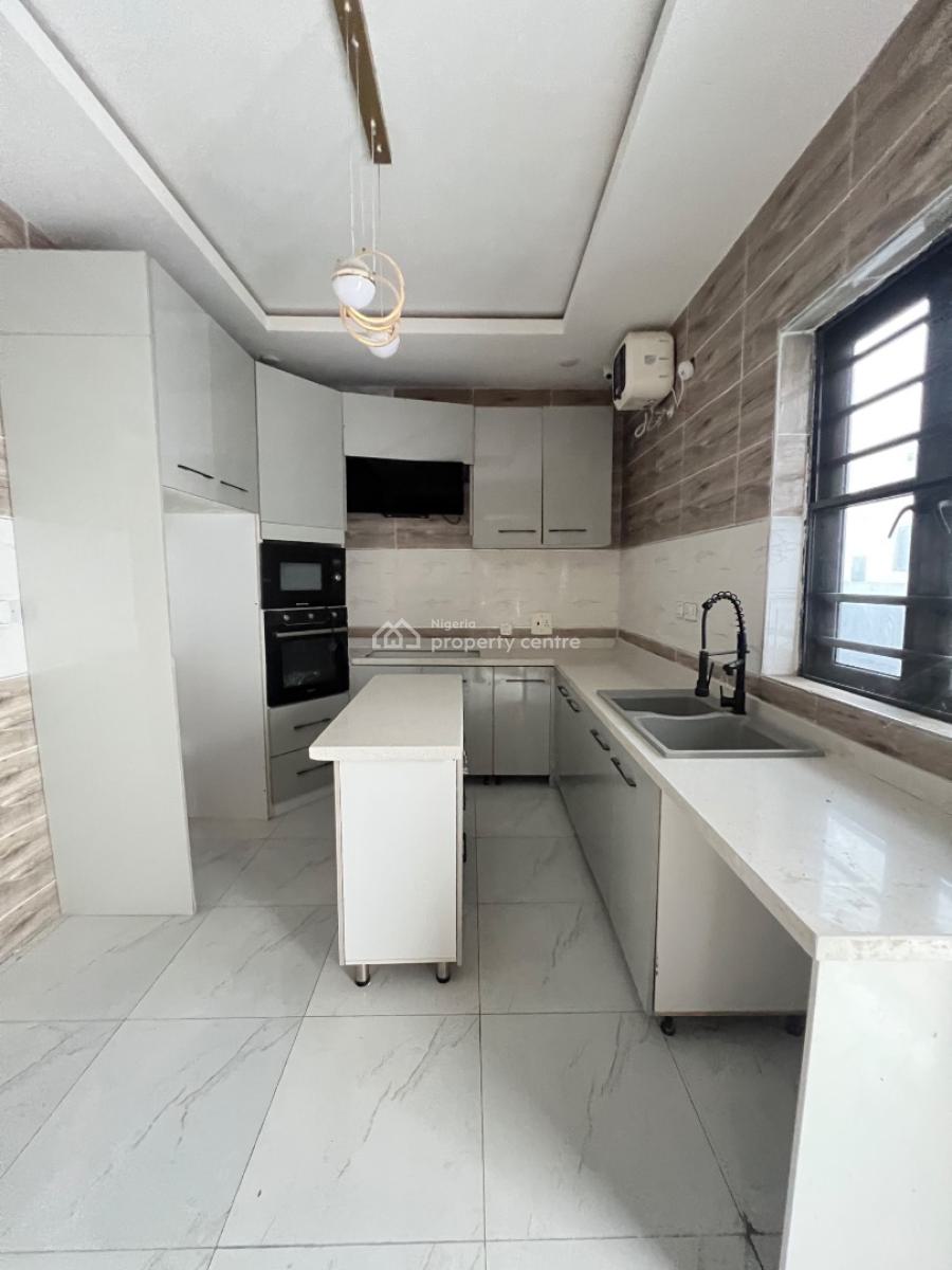 Five Bedrooms Semi Detached House with Bq, Ikate, Lekki, Lagos, Semi-detached Duplex for Sale