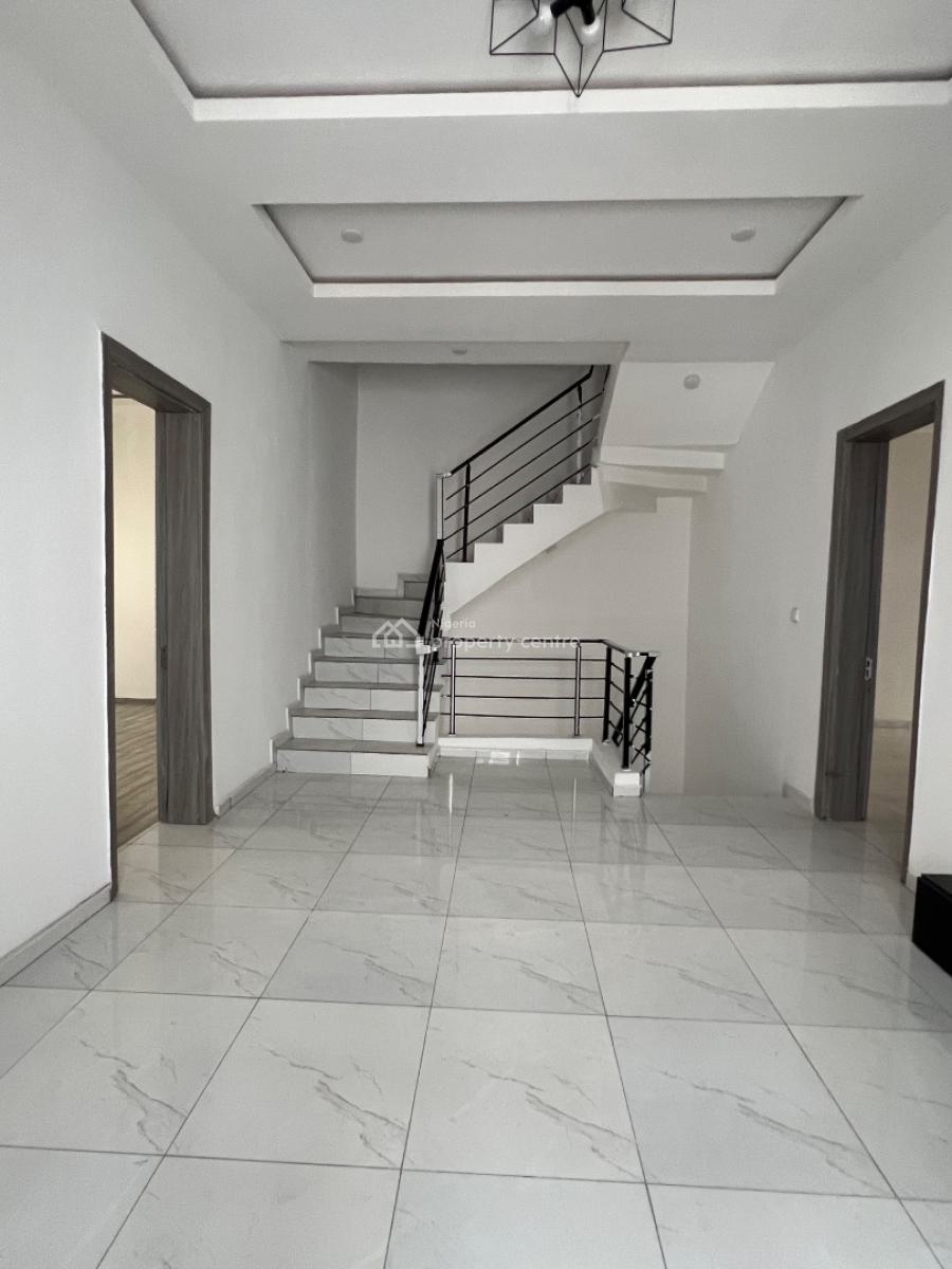 Five Bedrooms Semi Detached House with Bq, Ikate, Lekki, Lagos, Semi-detached Duplex for Sale