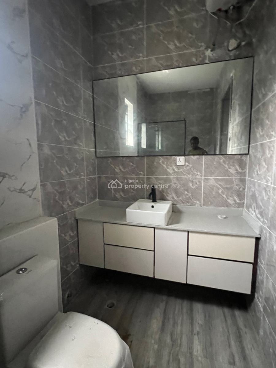 Five Bedrooms Semi Detached House with Bq, Ikate, Lekki, Lagos, Semi-detached Duplex for Sale