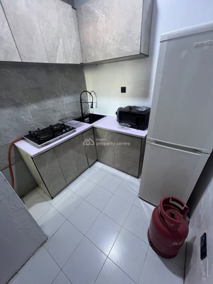 Upgraded Miniflat with Separate Fitted Kitchen, Osapa London Estate, Osapa, Lekki, Lagos, Mini Flat (room and Parlour) for Rent