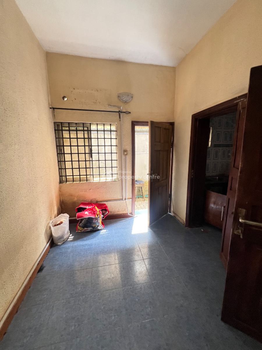 Single Room Self Cotained, Off Admiralty, Lekki Phase 1, Lekki, Lagos, Self Contain (single Rooms) for Rent