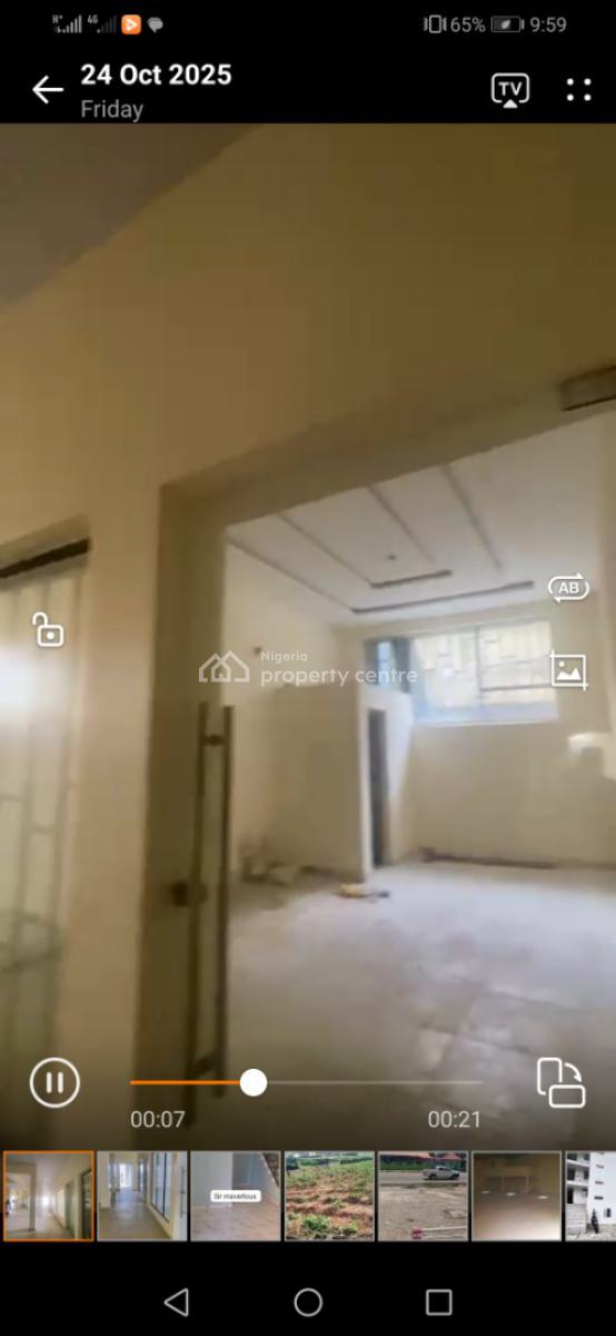 Large Shop/office Space (basement), 3rd Avenue, Gwarinpa, Abuja, Plaza / Complex / Mall for Rent