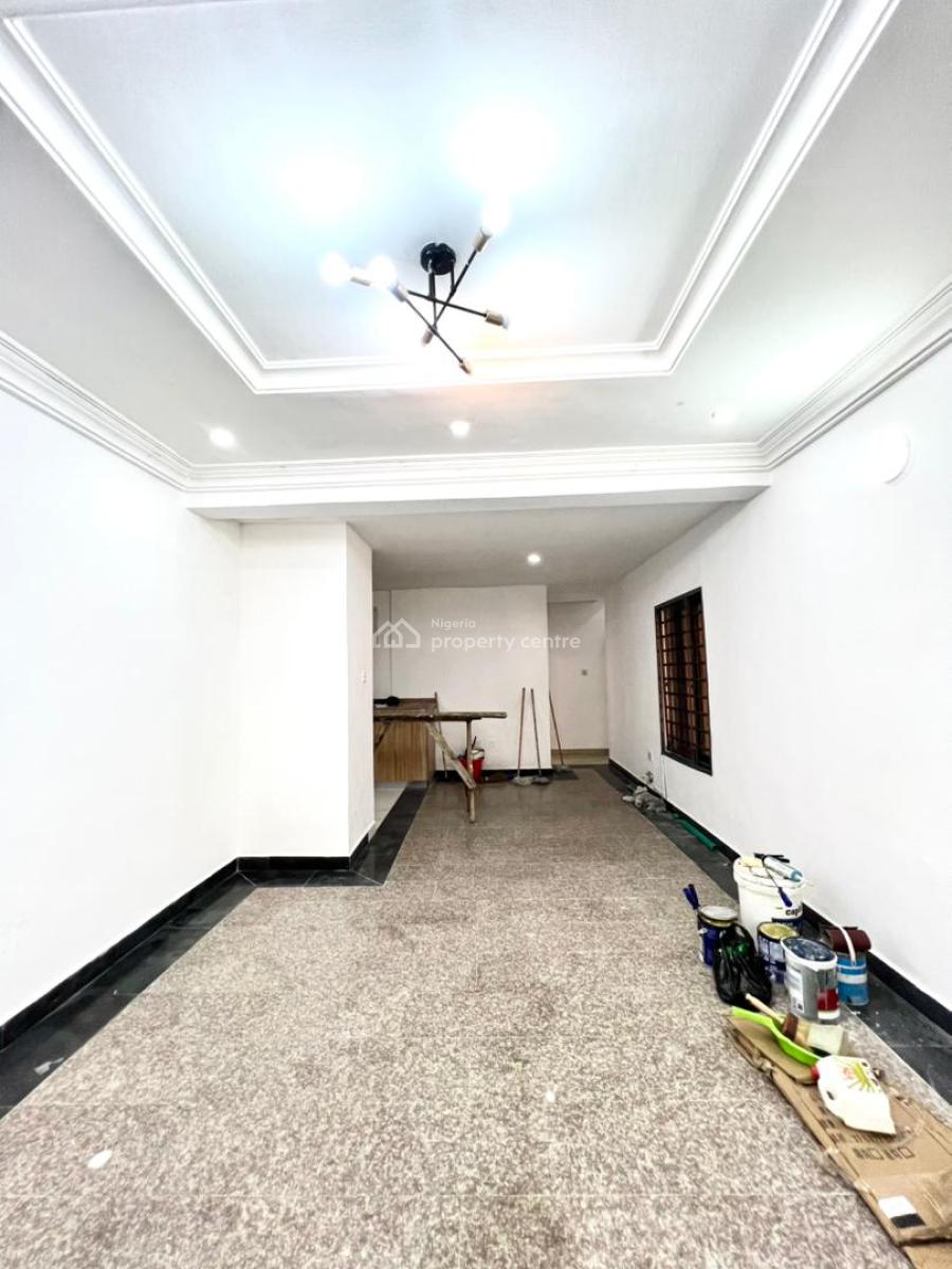 Lovely 3 Bedroom Apartment with Bq in a Secure Estate, Lekki Phase 1, Lekki, Lagos, Flat / Apartment for Rent