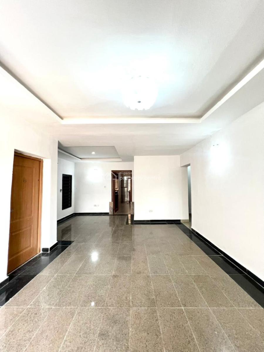 Lovely 3 Bedroom Apartment with Bq in a Secure Estate, Lekki Phase 1, Lekki, Lagos, Flat / Apartment for Rent