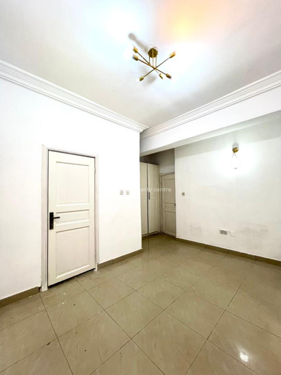 Lovely 3 Bedroom Apartment with Bq in a Secure Estate, Lekki Phase 1, Lekki, Lagos, Flat / Apartment for Rent