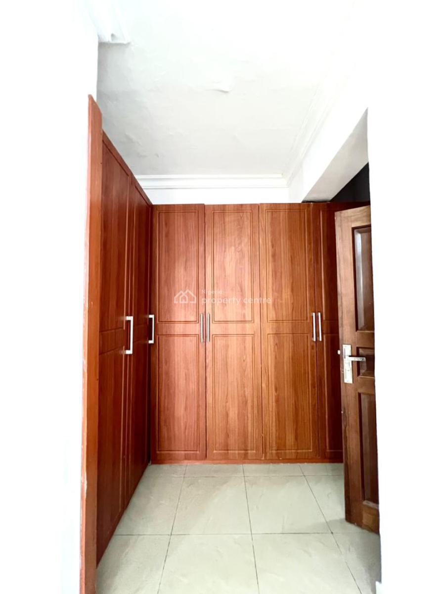 Lovely 2 Bedroom Apartment with Bq in a Secure Estate, Lekki Phase 1, Lekki, Lagos, Flat / Apartment for Rent