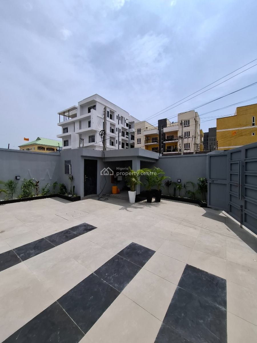 Luxury 5 Bedroom Detached Duplex with Pool, Gym, & Lift, Lekki Phase 1, Lekki, Lagos, Detached Duplex for Sale