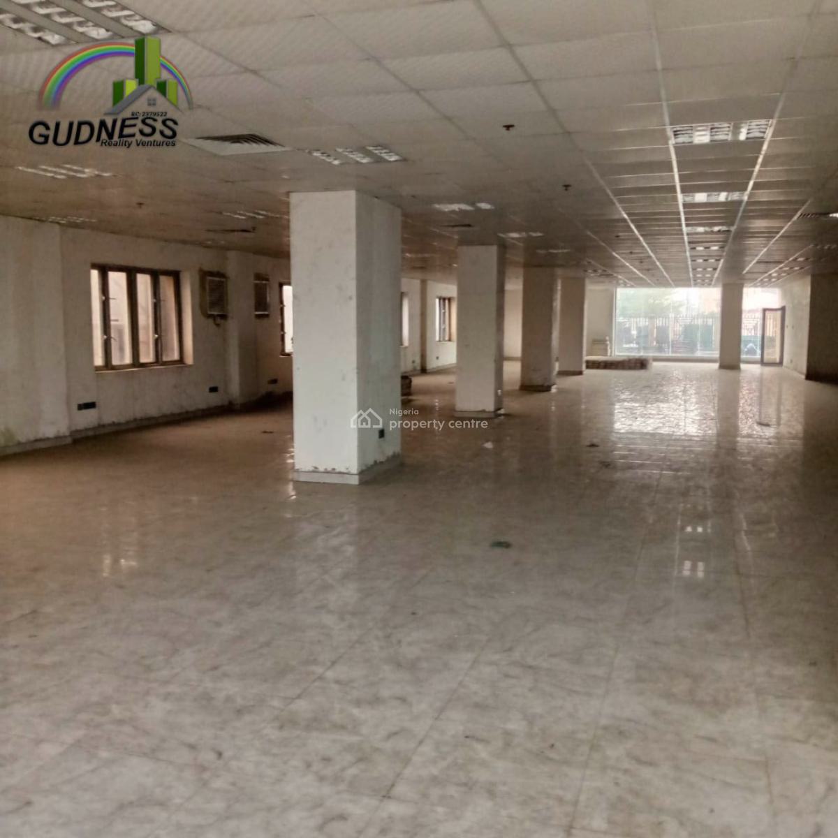 Office Complex with a Land Size of 2,800 Sqm, Lekki - Epe Express Road, Beside Nicon Town Estate, Lekki, Lagos, Plaza / Complex / Mall for Sale
