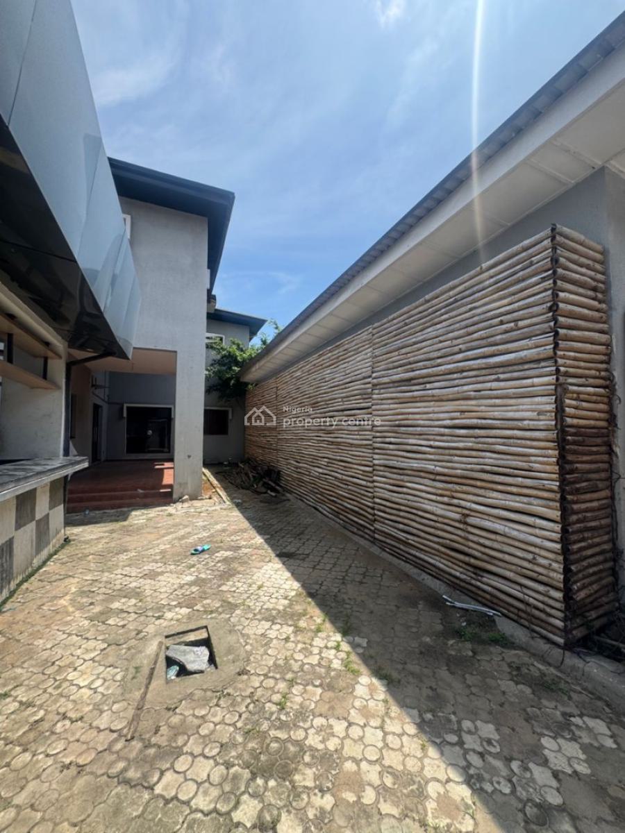 5-bedroom Commercial Property, Lekki Phase 1, Lekki, Lagos, Commercial Property for Rent