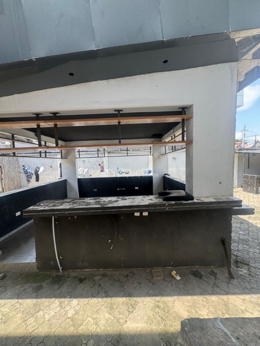 5-bedroom Commercial Property, Lekki Phase 1, Lekki, Lagos, Commercial Property for Rent