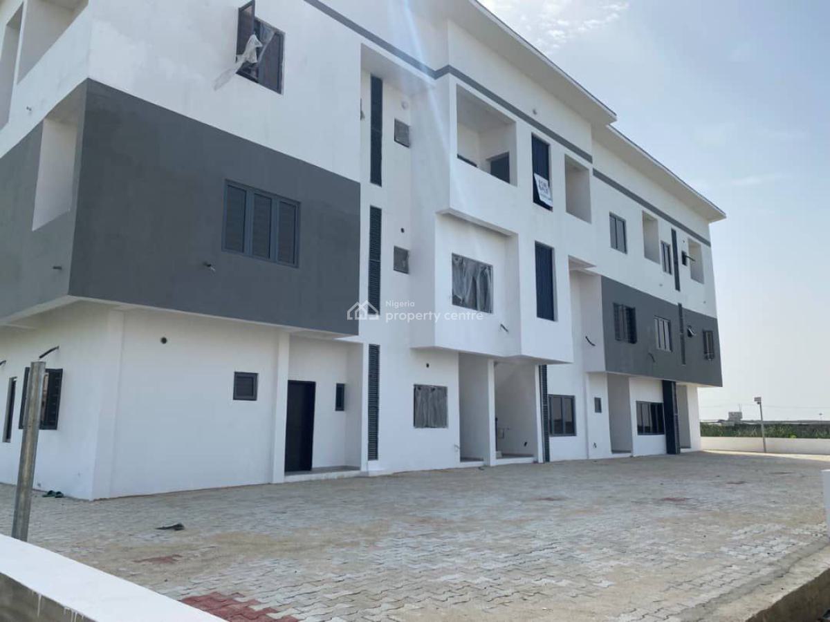 Luxury 4 Bedroom Penthouse in a Gated Estate, Ocean Bay. Orchid, Lekki Phase 2, Lekki, Lagos, Flat / Apartment for Sale