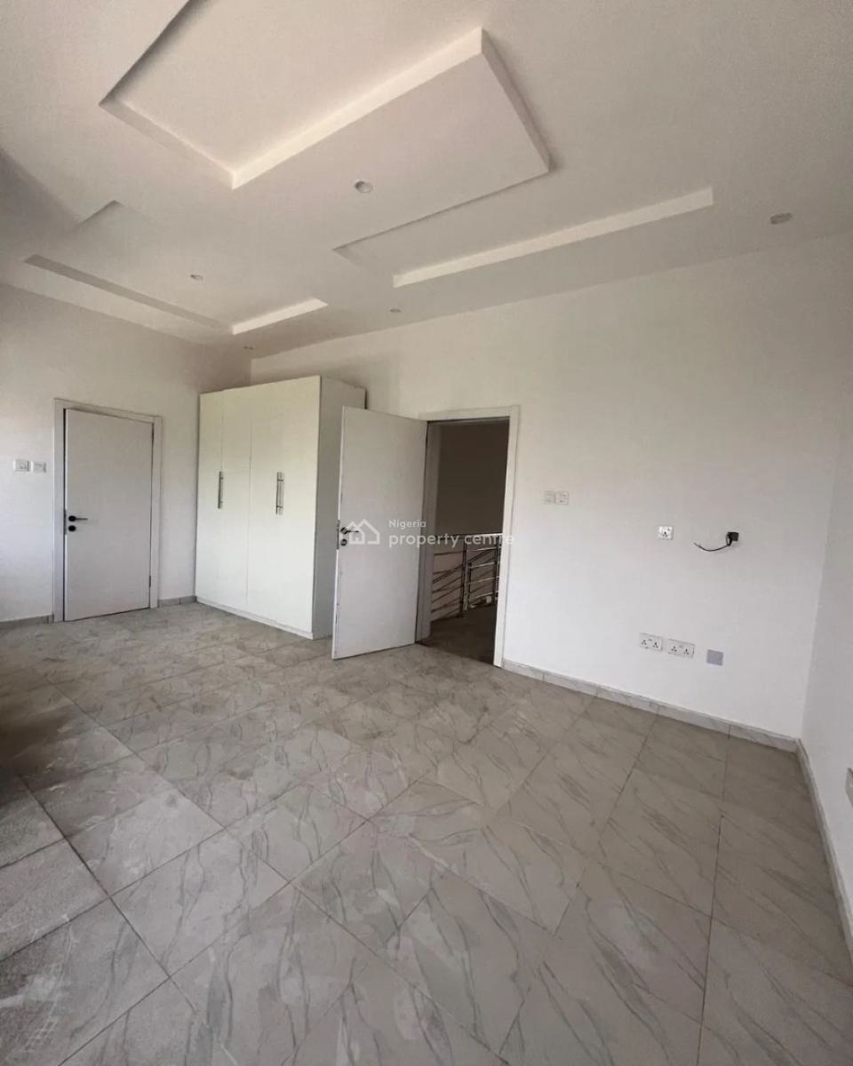 Luxury 4 Bedroom Penthouse in a Gated Estate, Ocean Bay. Orchid, Lekki Phase 2, Lekki, Lagos, Flat / Apartment for Sale