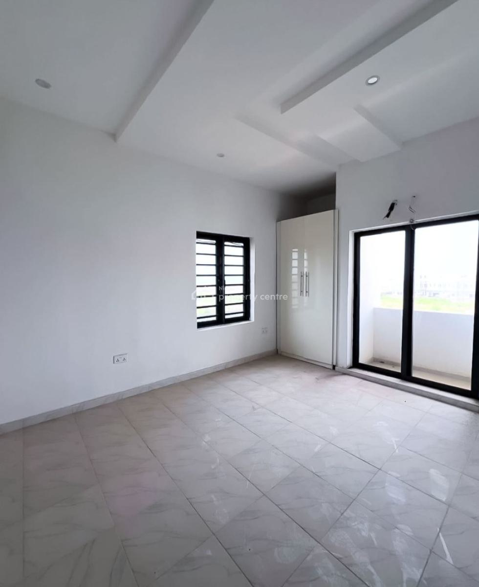 Luxury 4 Bedroom Penthouse in a Gated Estate, Ocean Bay. Orchid, Lekki Phase 2, Lekki, Lagos, Flat / Apartment for Sale