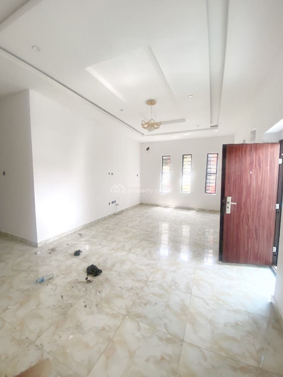 a Well Maintained Spacious 2 Bedroom Flat, Olawaiye Estate,olowora, Omole Phase 2, Ikeja, Lagos, Flat / Apartment for Rent
