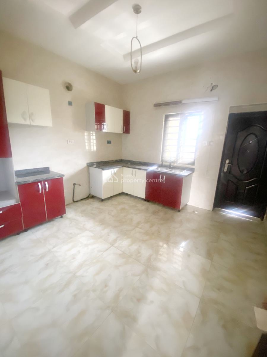a Well Maintained Spacious 2 Bedroom Flat, Olawaiye Estate,olowora, Omole Phase 2, Ikeja, Lagos, Flat / Apartment for Rent